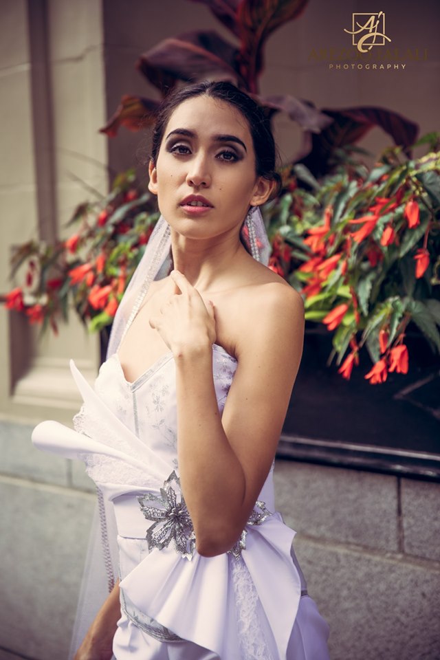 An image of a 3-piece pants ensemble by Gundula Hirn of Gundula Couture.